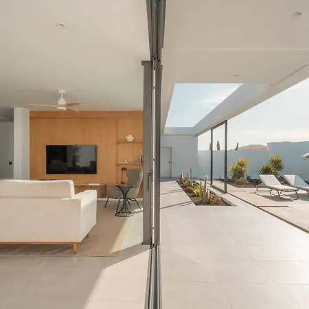 Verdealto - Design With Heated Pool In Fuerteventura Villa *